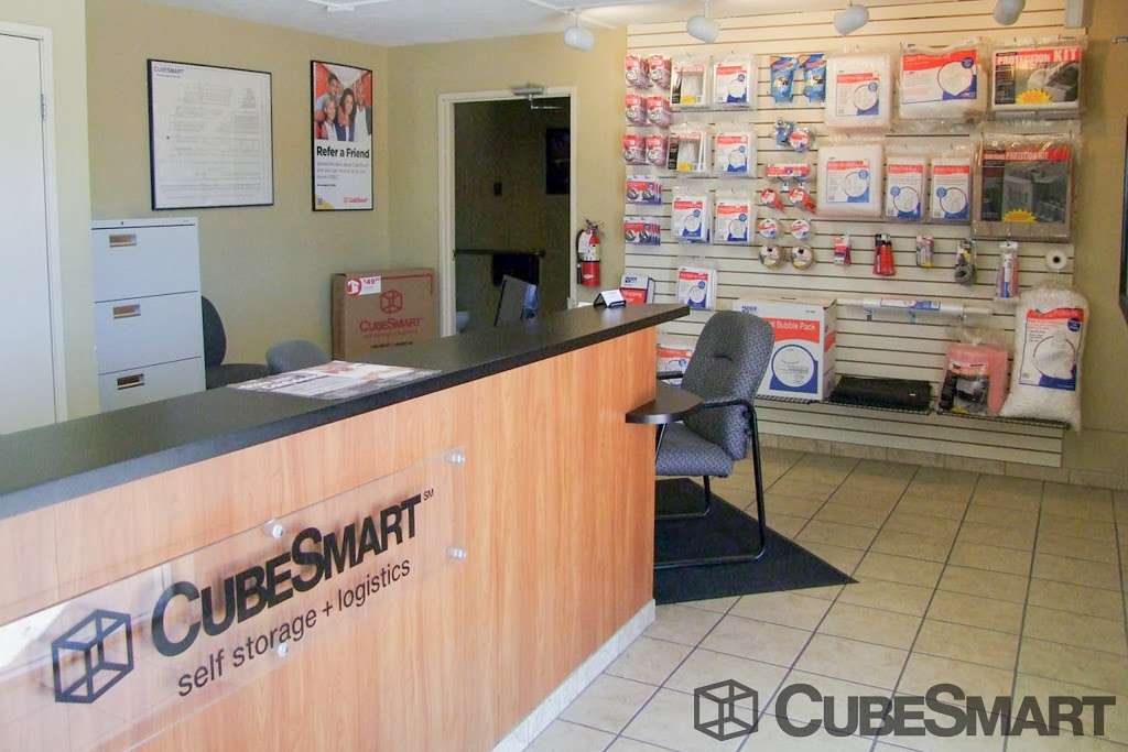 CubeSmart Self Storage | 15413 E 18th Ave, Aurora, CO 80011 | Phone: (303) 344-2429