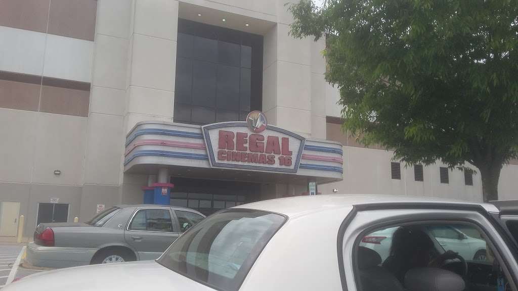 Regal Cinemas Brandywine Town Center 16 | 3300 Brandywine Pkwy, Wilmington, DE 19803, USA | Phone: (844) 462-7342