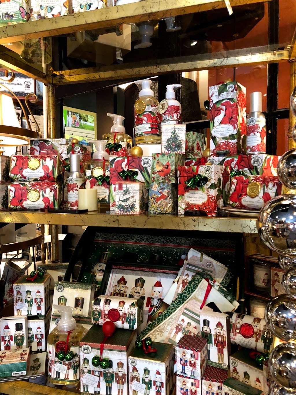 Gazebo Gifts | 323 N San Marino Ave, San Gabriel, CA 91775 | Phone: (626) 545-2717