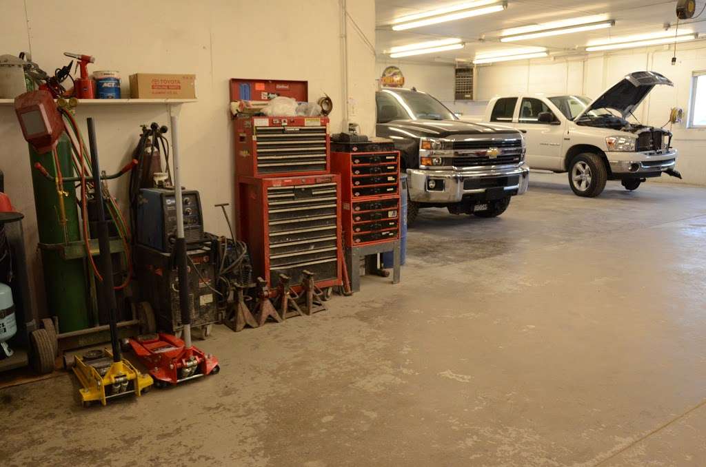 Monticello Motors Inc. | 926 W Broadway St, Monticello, IN 47960, USA | Phone: (574) 583-2008