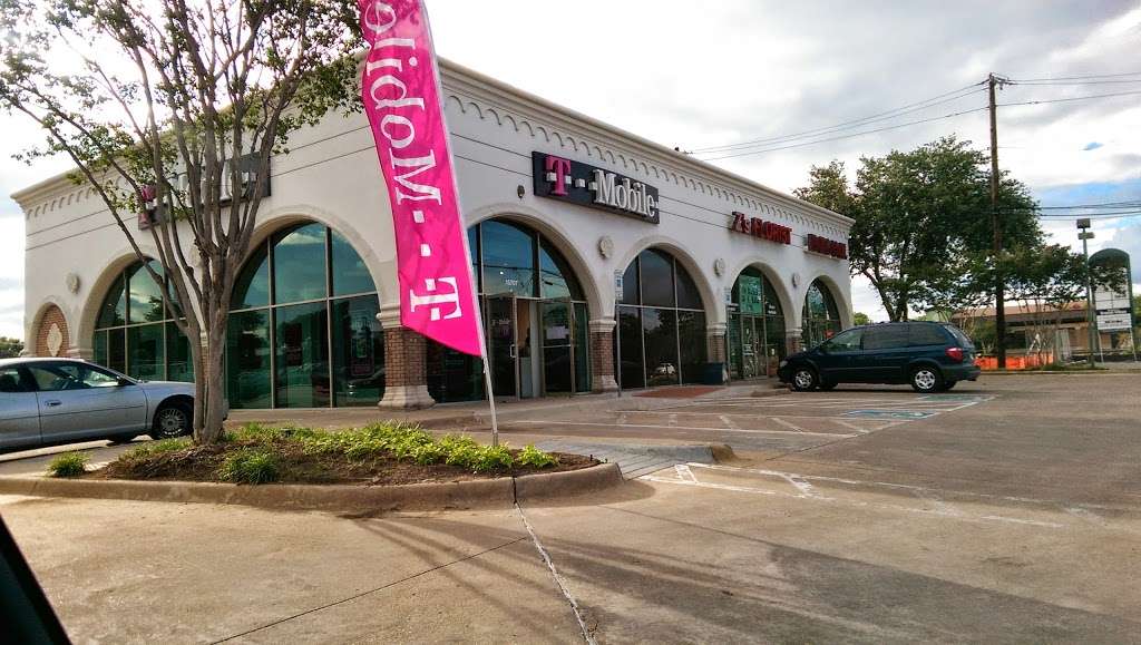 T-Mobile | 15707 Coit Rd Suite A, Dallas, TX 75248, USA | Phone: (972) 788-2425