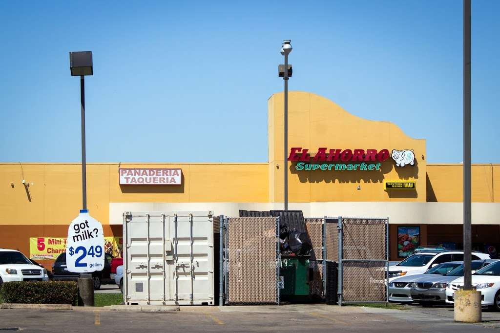 El Ahorro Supermarket | 2211 Southmore Ave #23, Pasadena, TX 77502, USA | Phone: (713) 475-6194