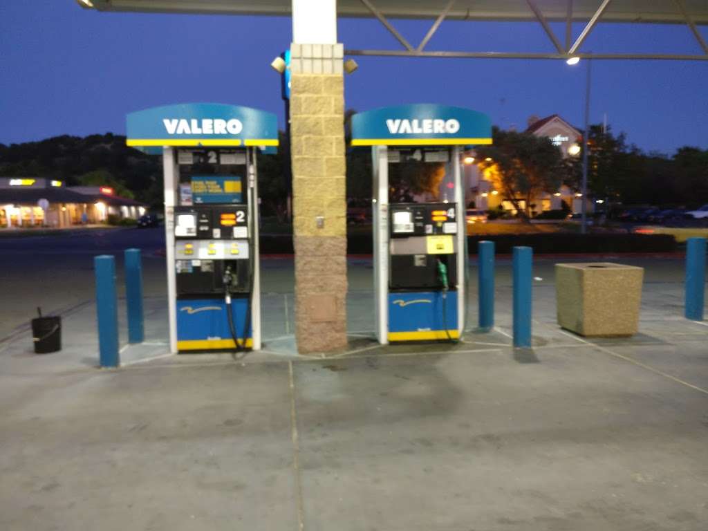 Valero | 4444 Central Pl, Fairfield, CA 94534, USA | Phone: (707) 207-0351