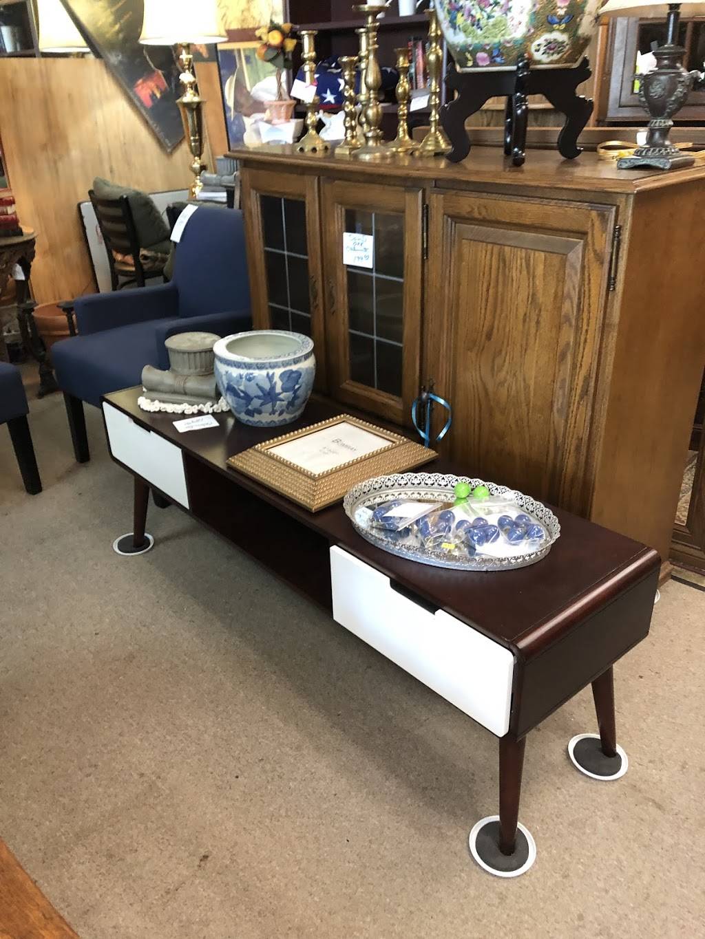 Jo Ann Jenkins Antiques | 4318 W Vickery Blvd, Fort Worth, TX 76107, USA | Phone: (817) 308-6984