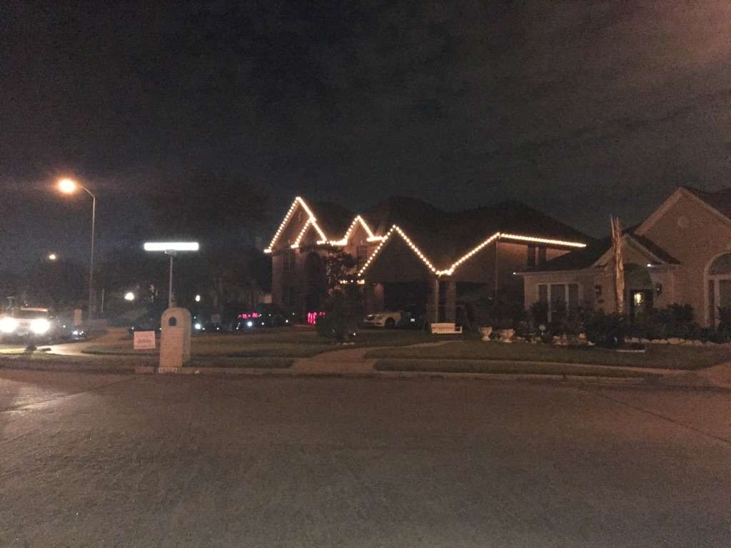 Dependable holiday lights and decor | 2614 Pilgrims Point Ct, Webster, TX 77598 | Phone: (832) 362-1884