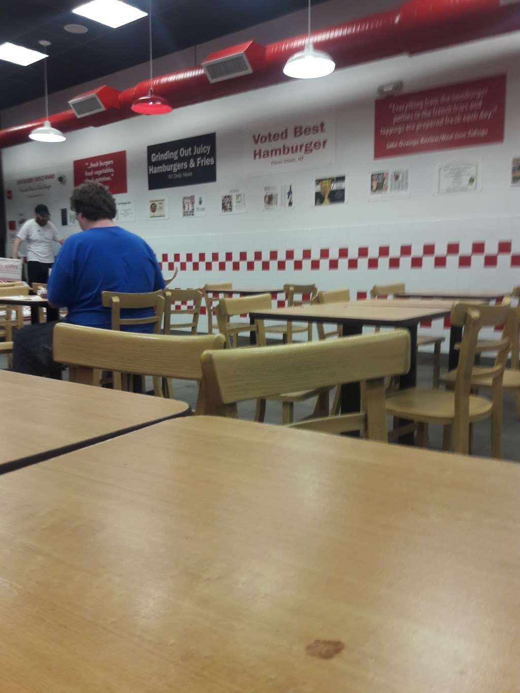 Five Guys | 3121 E Main St, Mohegan Lake, NY 10547, USA | Phone: (914) 526-3483