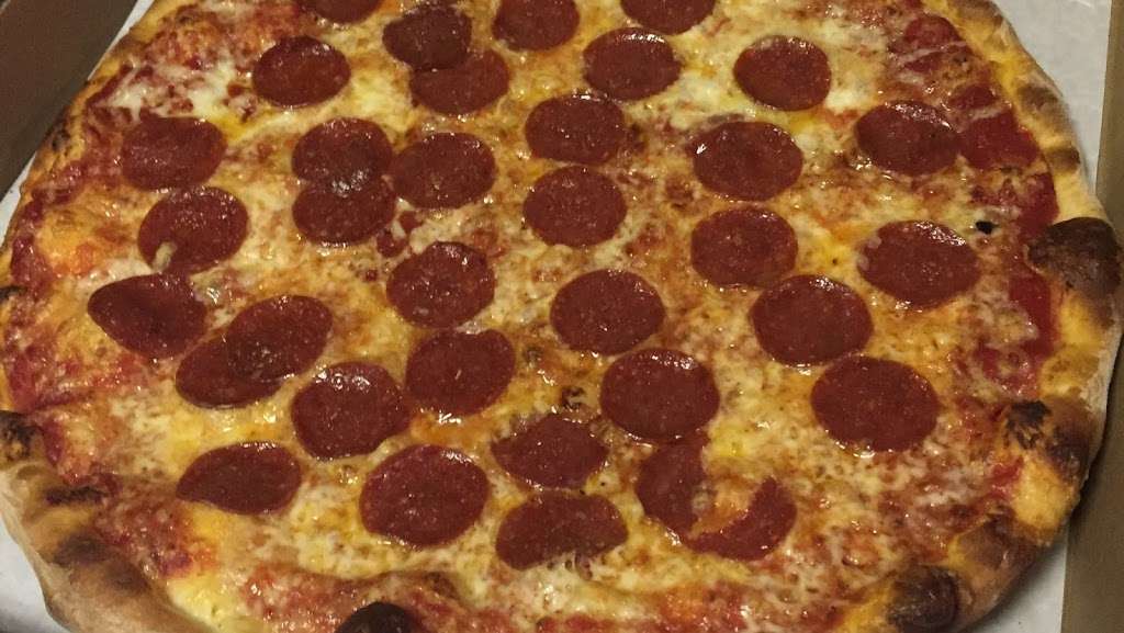 East End Pizzeria | 407 Walnut St, Berwick, PA 18603, USA | Phone: (570) 759-1883