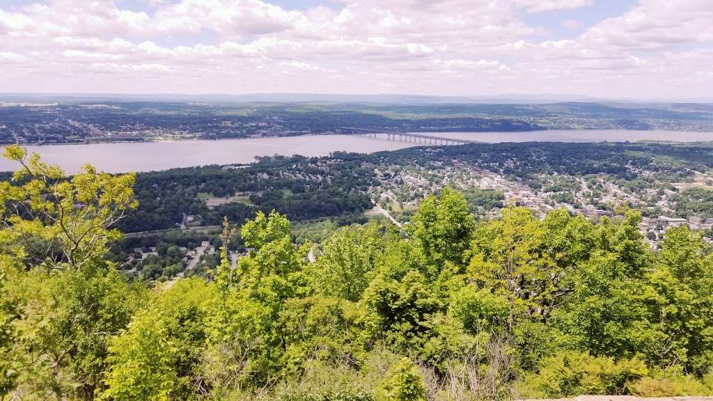 Mount Beacon TrailHead | Beacon, NY 12508, USA | Phone: (845) 473-4440