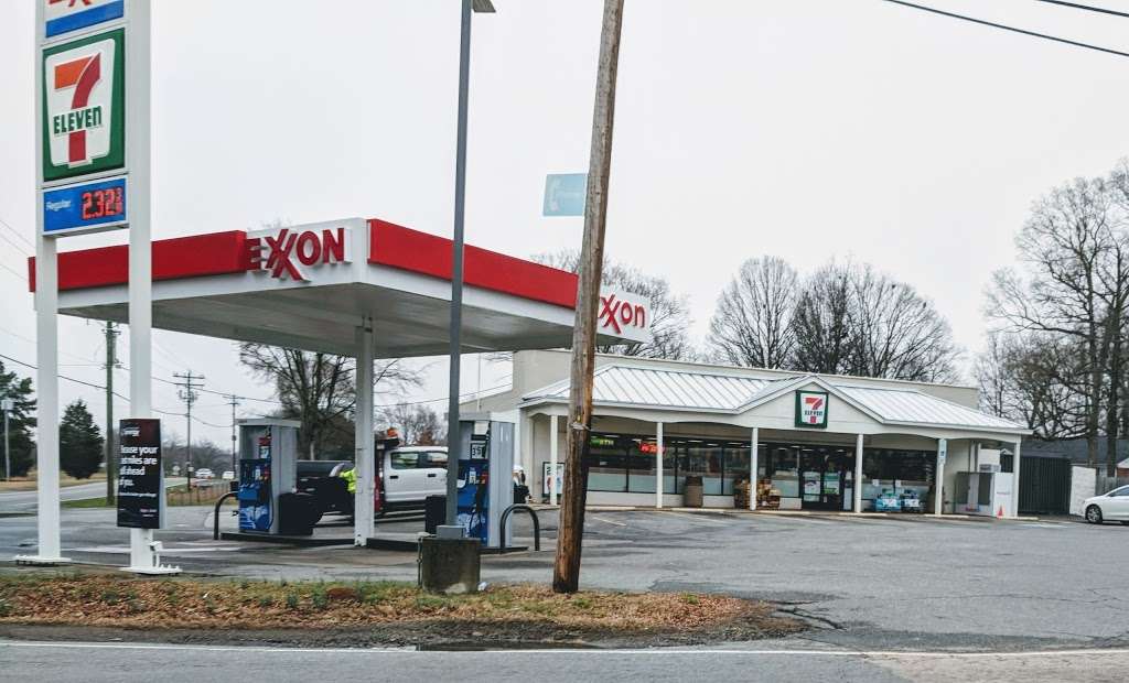 Exxon | 2720 W C St, Kannapolis, NC 28081, USA | Phone: (704) 933-3380