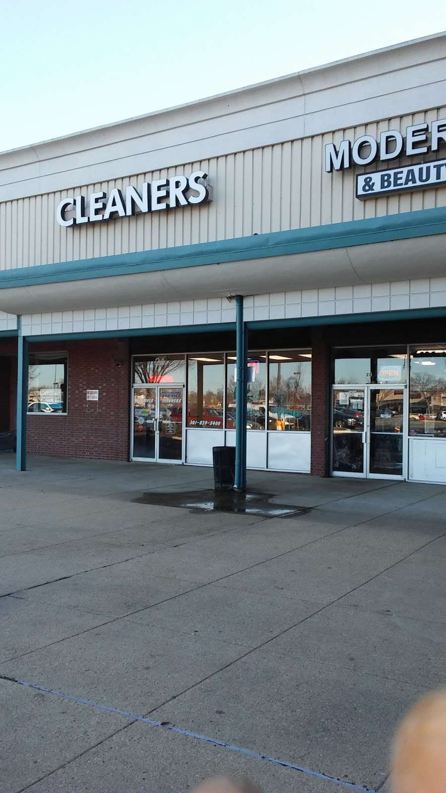 Eastover Cleaners in 24 Audrey Ln, Oxon Hill, MD 20745, USA