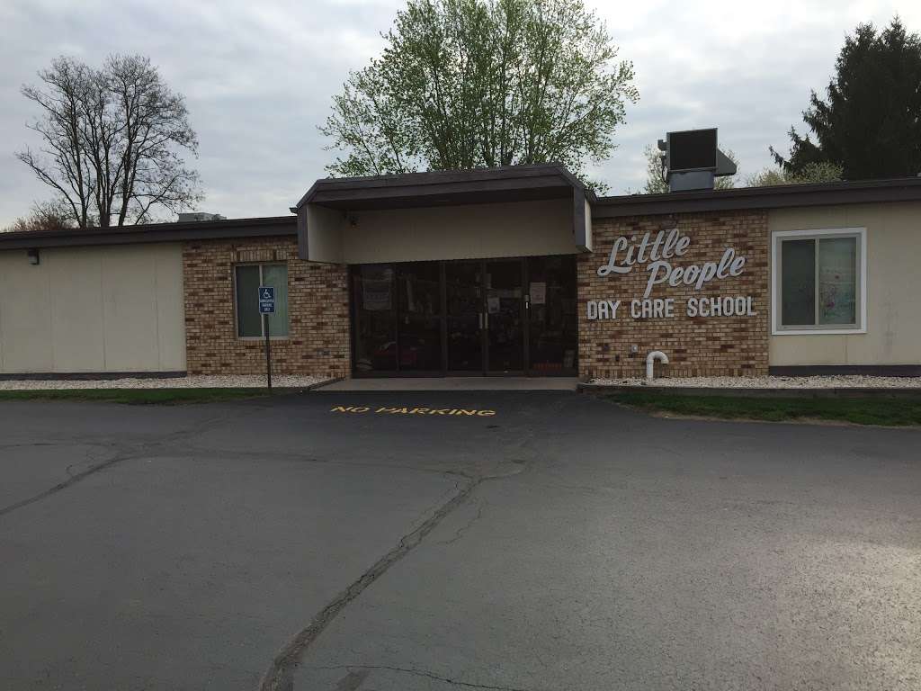 Little People Day Care School | 910 Oak St, Scranton, PA 18508, USA | Phone: (570) 961-0911