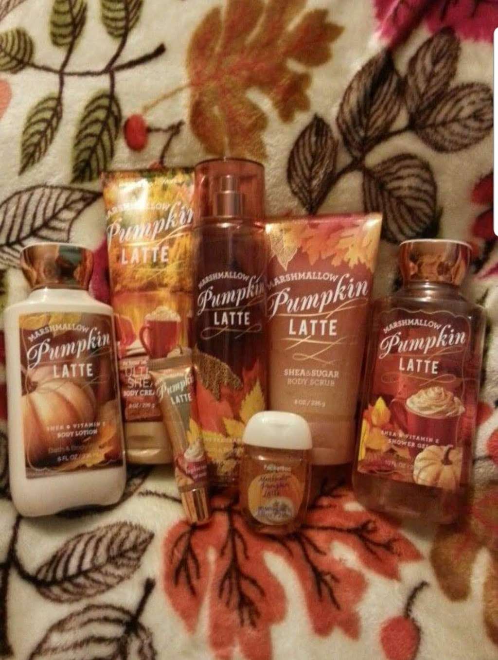 Bath & Body Works | 1142 NE Coronado Dr, Blue Springs, MO 64014 | Phone: (816) 622-5001