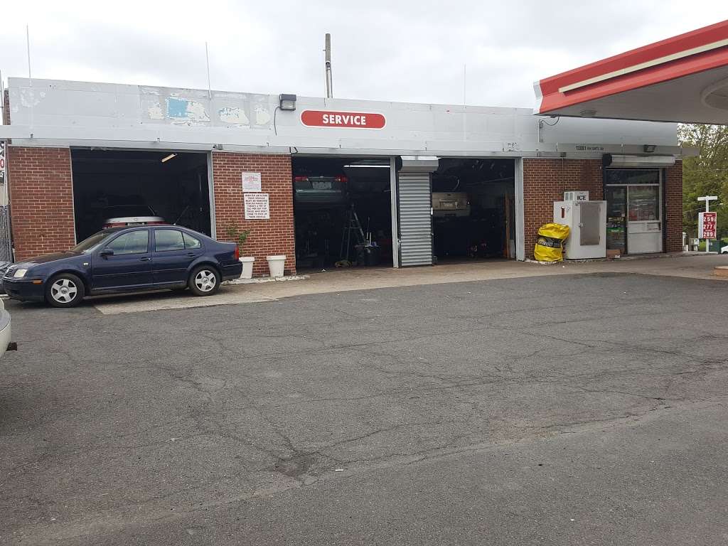 Lukoil - Dannys Auto Repair | 12001 Knights Rd #2835, Philadelphia, PA 19154, USA | Phone: (267) 912-9288