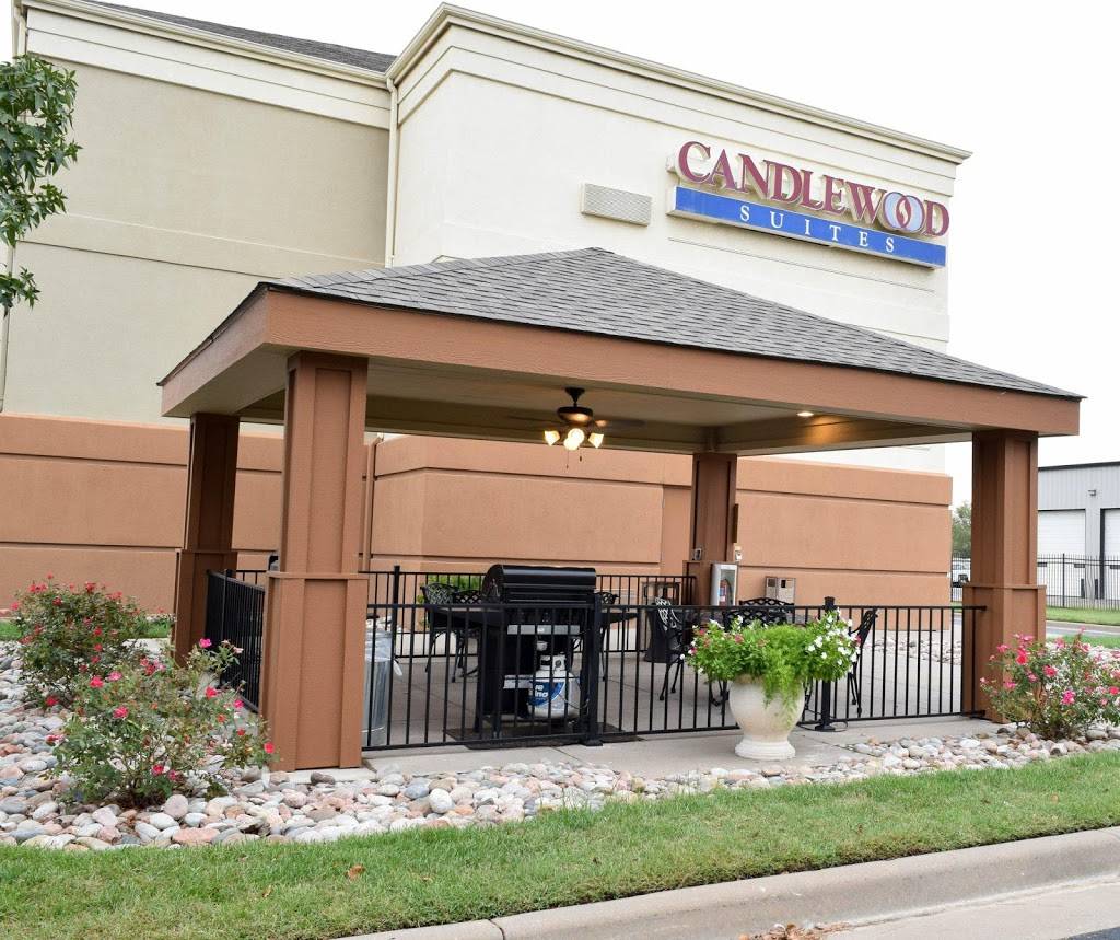 Candlewood Suites Wichita-Airport | 570 S Julia St, Wichita, KS 67209, USA | Phone: (316) 942-0400