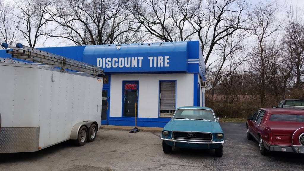 Discount Tires | 2815 Woodson Rd, Overland, MO 63114, USA | Phone: (314) 428-7079
