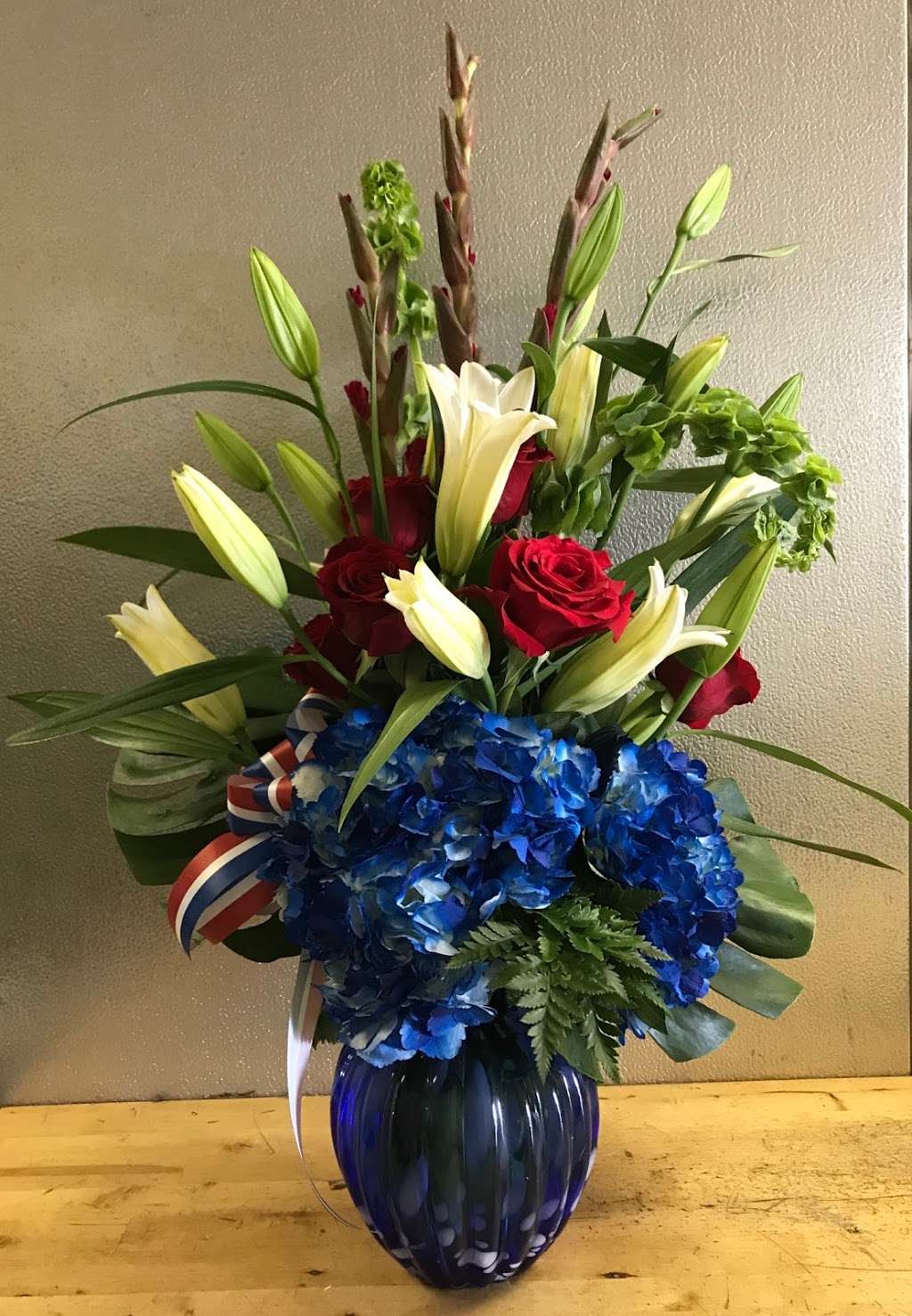 Altamonte Springs Florist | 801 West State Road 436, Altamonte Springs, FL 32714, USA | Phone: (407) 786-7300