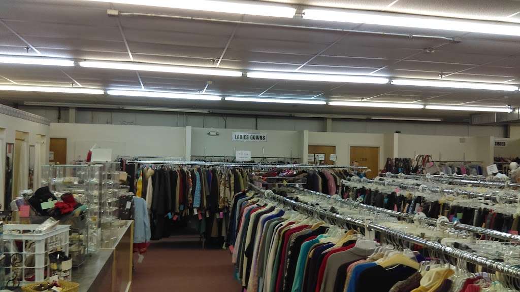 Second Time Around Consignment | 200 Corporate Cir, Toms River, NJ 08755, USA | Phone: (732) 341-5191