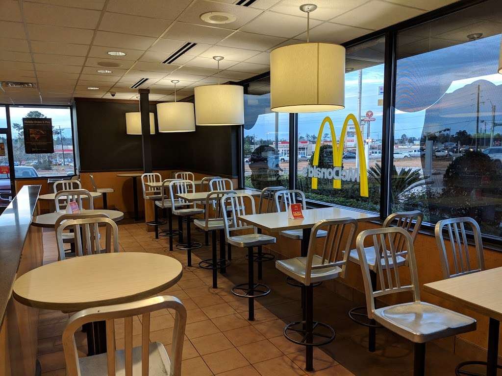 McDonalds | 1002 S, I 45, Willis, TX 77378, USA | Phone: (936) 856-3242