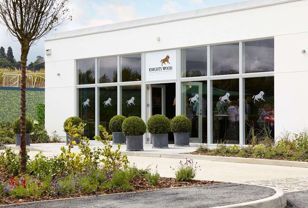 Dandara Knights Wood - Sales Office | Knights Way, Tunbridge Wells TN2 3UW, UK | Phone: 01892 800580