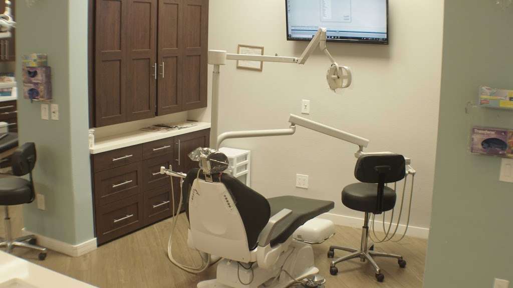 Castleview Dental Care | 26636 Margarita Rd, Murrieta, CA 92563, USA | Phone: (951) 600-0858