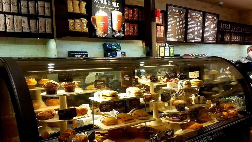 Starbucks | 90 Pleasant Valley St Unit 170, Methuen, MA 01844, USA | Phone: (978) 681-5284