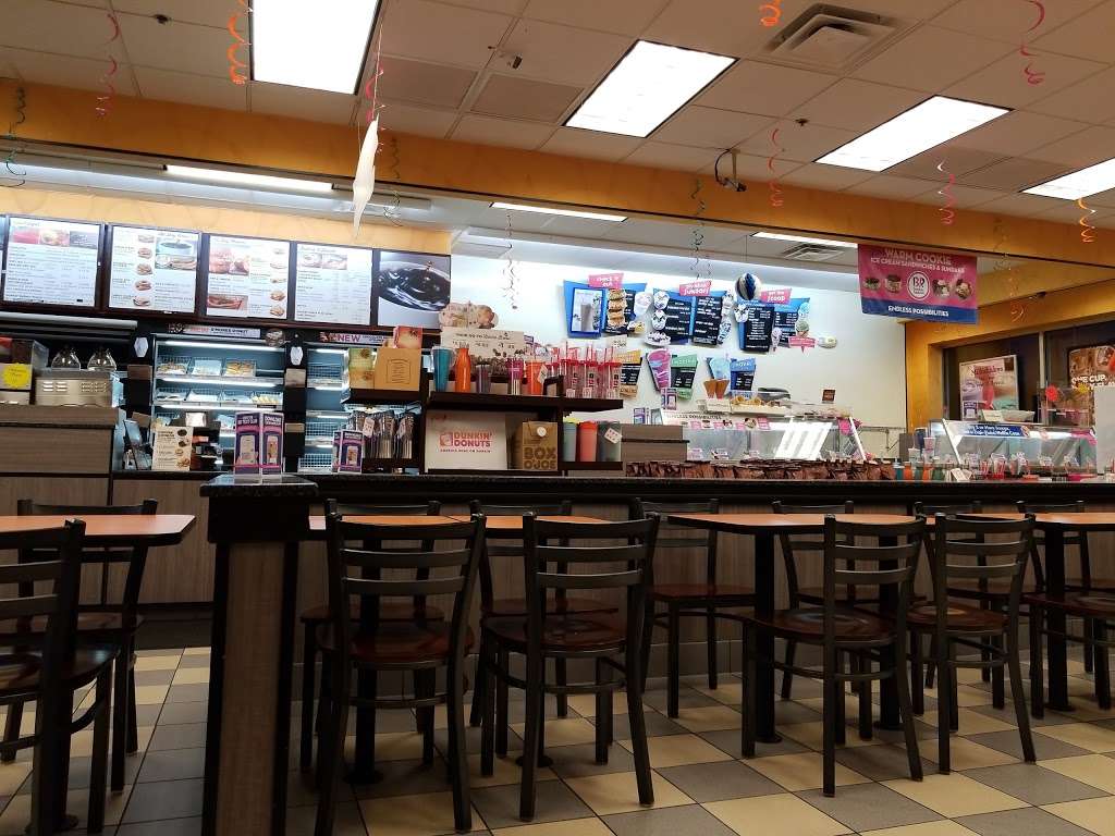 Dunkin Donuts | 1750 W Lake St, Addison, IL 60101 | Phone: (630) 773-9890