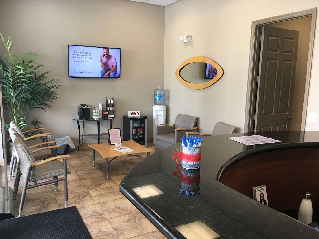 Ideal Image Wellington | 10140 Forest Hill Blvd #150, Wellington, FL 33414 | Phone: (561) 287-5622