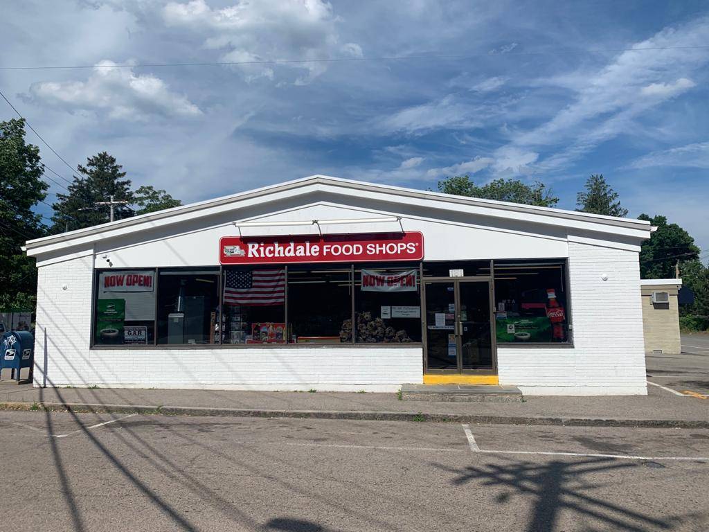 Richdale food shop | 181 South St, Hingham, MA 02043 | Phone: (781) 385-7319