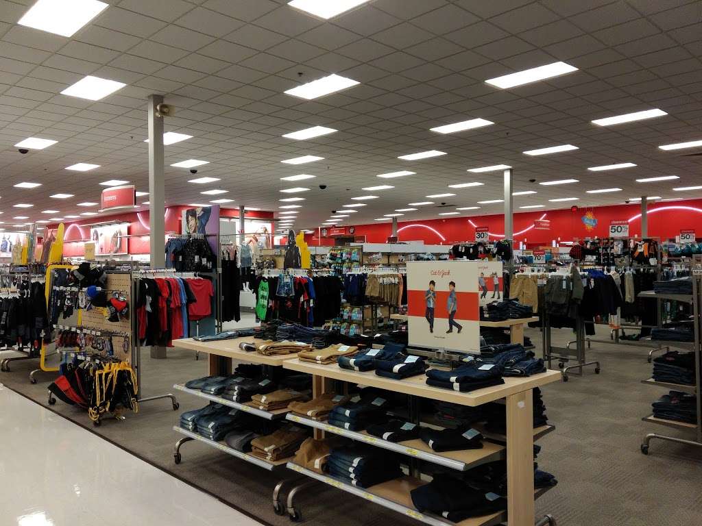 Target | 125 Witchwood Dr, North Wales, PA 19454, USA | Phone: (215) 699-5688