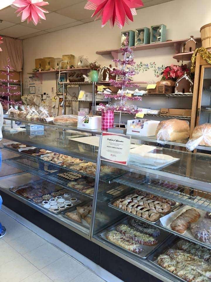 Heidis Cake & Pastry | 1469 E State St, Geneva, IL 60134 | Phone: (630) 232-1430