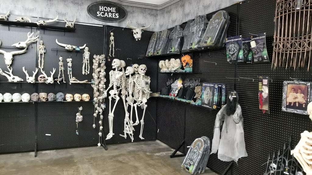 Spirit Halloween | 6591 Commerce Blvd, Rohnert Park, CA 94928, USA | Phone: (866) 586-0155