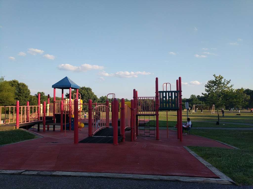 Calverton-Galway Local Park | 3039 Fairland Rd, Silver Spring, MD 20904, USA | Phone: (301) 495-2595