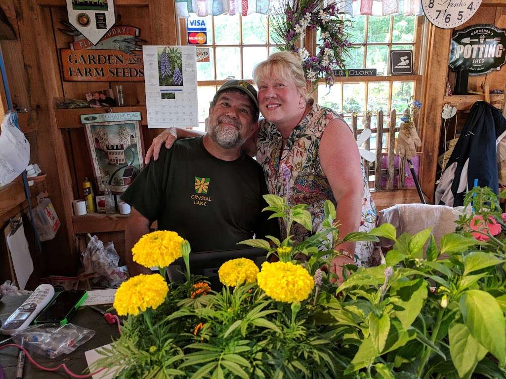 Crystal Lake Garden Shop | 19 West St, Carver, MA 02330, USA | Phone: (508) 866-2873