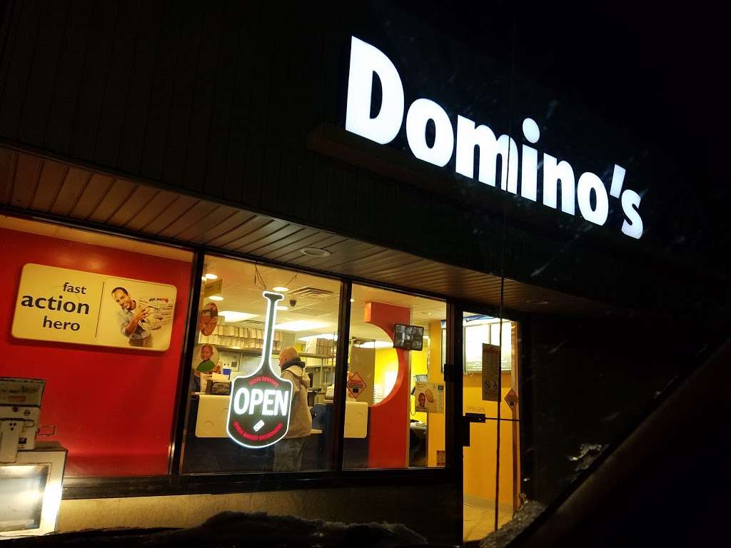 Dominos Pizza | 8843 S U.S Hwy 31, Edinburgh, IN 46124 | Phone: (812) 526-4000