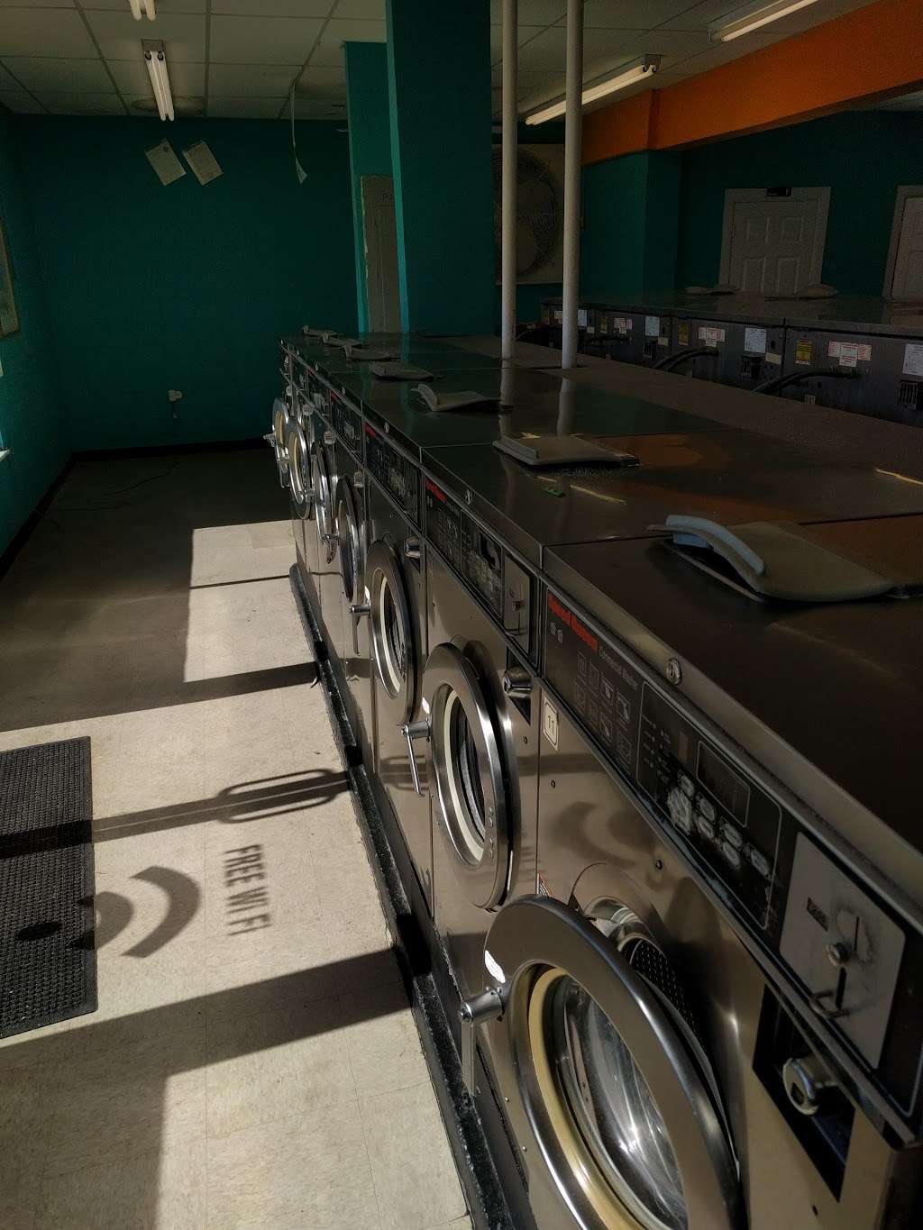 Truxillo Washateria | 3007 Truxillo St, Houston, TX 77006, USA | Phone: (713) 533-0355 Truxillo Washateria | 3007 Truxillo St, Houston, TX 77006, USA | Phone: (713) 533-0355