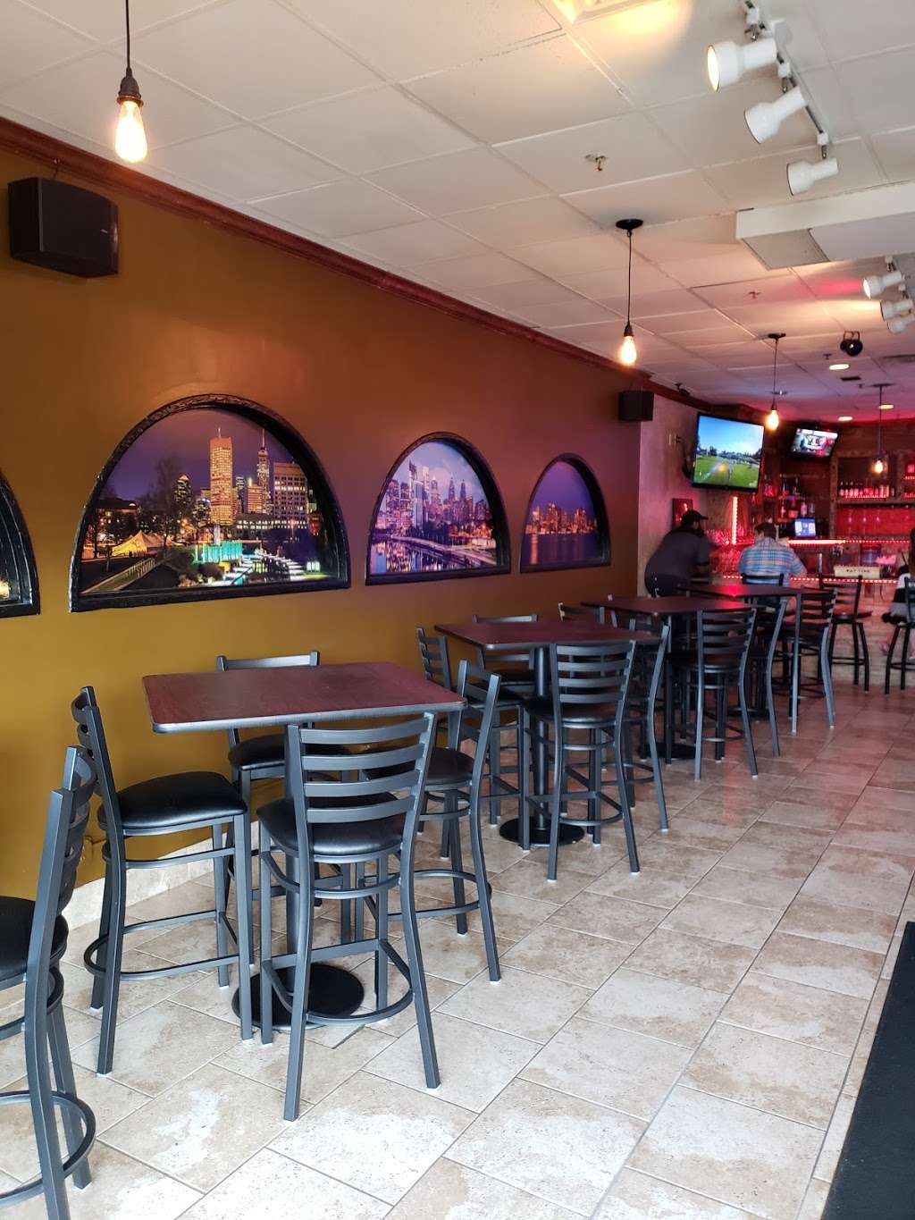 Barons Bar & Grill | 9775 E 116th St, Fishers, IN 46037 | Phone: (317) 567-0577