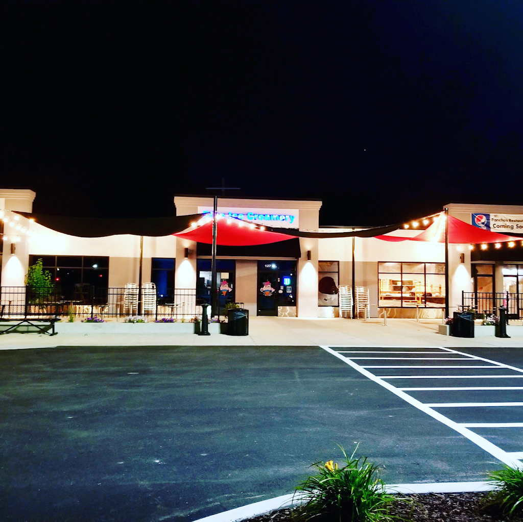 Blue Ice Creamery | 127 Eastgate Plz, East Alton, IL 62024, USA | Phone: (618) 251-8769