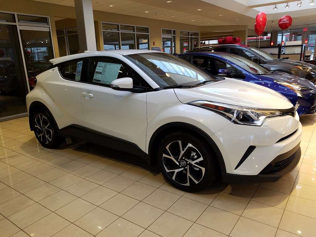 Orland Toyota | 8505 W 159th St, Tinley Park, IL 60487, USA | Phone: (708) 336-7288