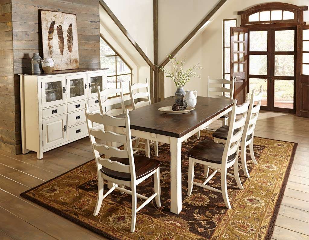 Designers Choice Furniture Dinettes and Stools Inc | 2222 Sunrise Hwy, Merrick, NY 11566, USA | Phone: (516) 377-0070