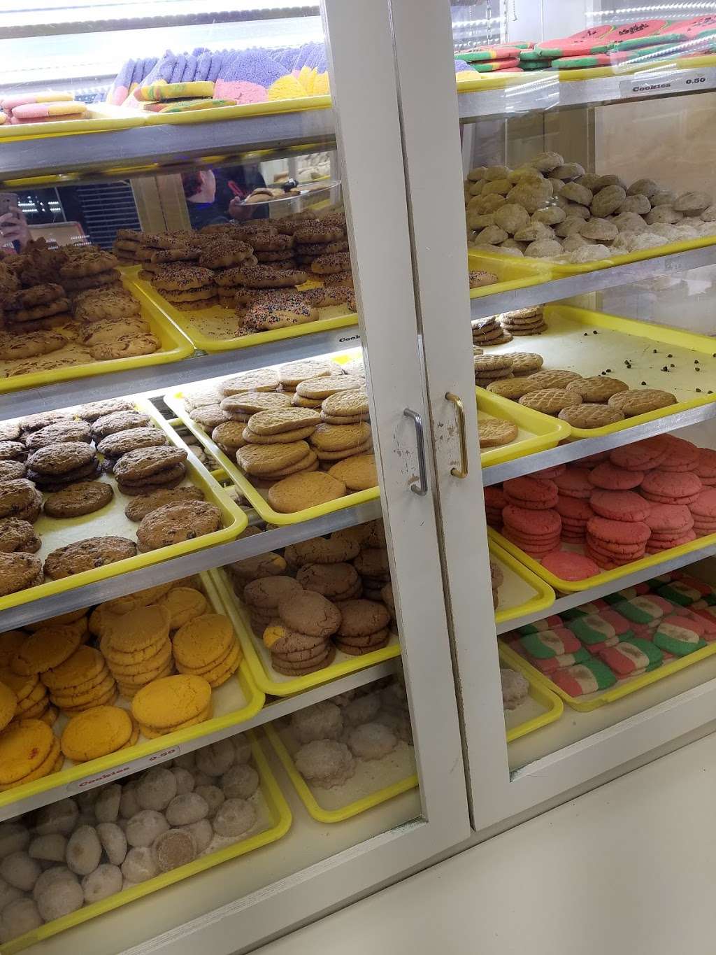 Del Sol Bakery | 8114 Park Pl Blvd, Houston, TX 77017, USA | Phone: (713) 645-2260