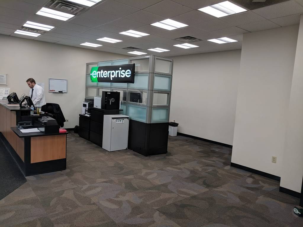 Enterprise Rent-A-Car | 4539 Woodville Rd, Northwood, OH 43619, USA | Phone: (419) 691-5555