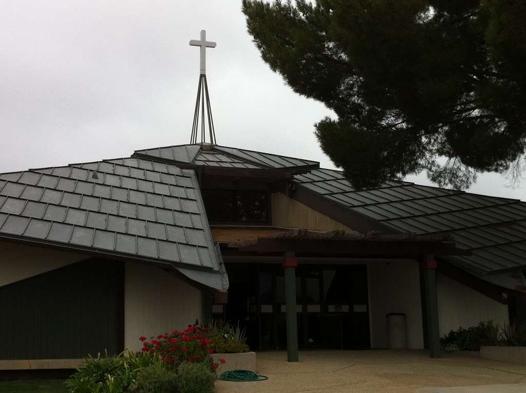 Lake Hills Community Church | 33100 Lake Hughes Rd, Castaic, CA 91384, USA | Phone: (661) 257-5777