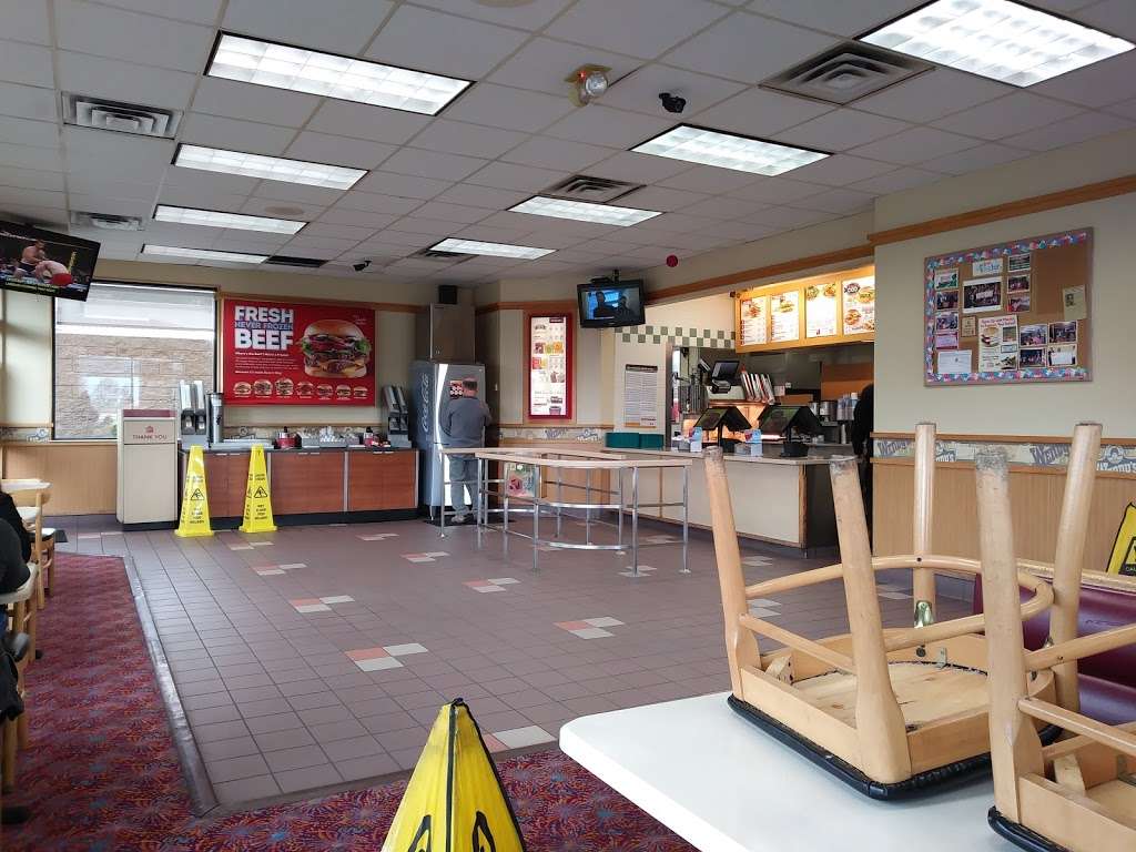 Wendys | 24525 Lyons Ave, Santa Clarita, CA 91321, USA | Phone: (661) 284-1619