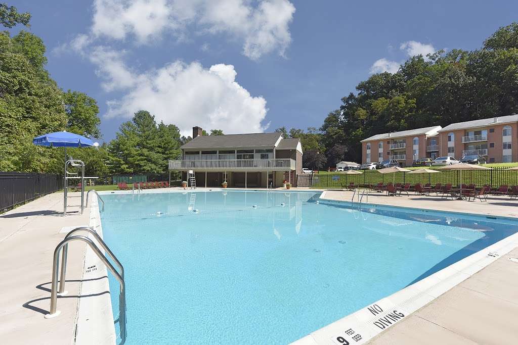 Padonia Village Apartments | 88 E Padonia Rd, Lutherville-Timonium, MD 21093, USA | Phone: (410) 252-9320