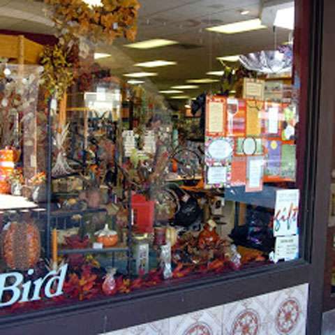 Yellow Bird Stationery and Gifts | 1515 Sheridan Rd # 30, Wilmette, IL 60091, USA | Phone: (847) 256-1380