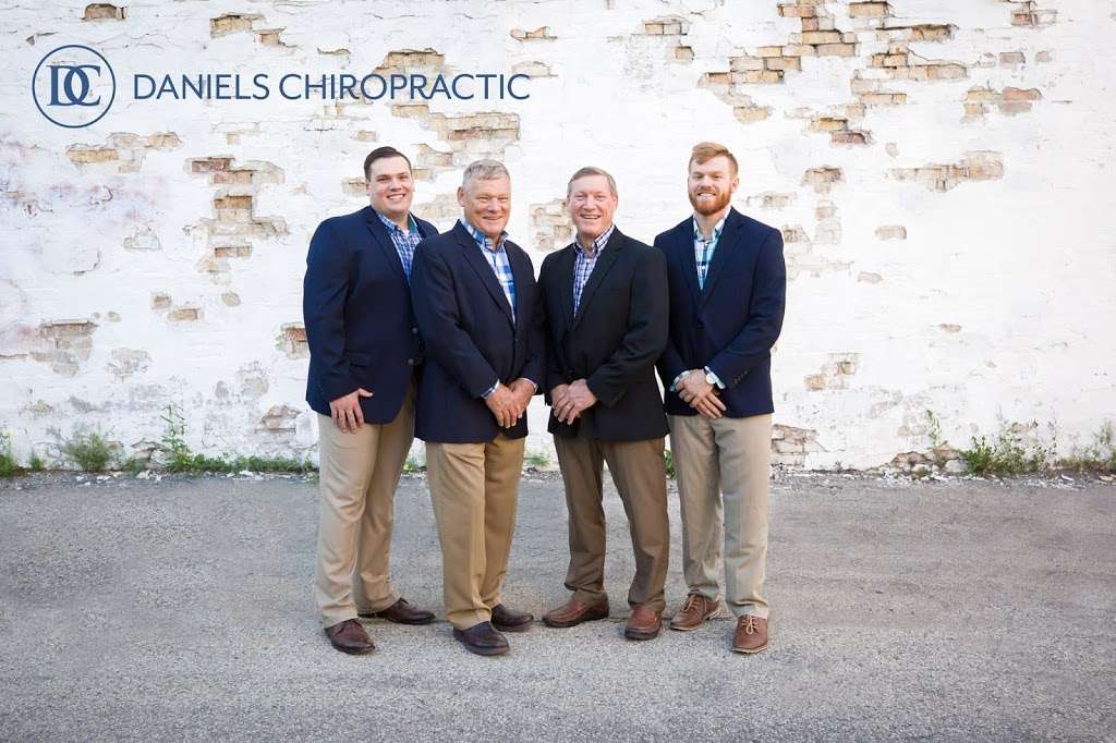 Daniels Chiropractic Office | 2609 Rapids Dr, Racine, WI 53404 | Phone: (262) 638-9999