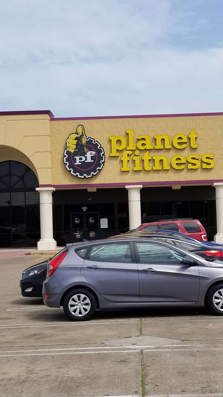 Planet Fitness | 5101 Avenue H Ste 12, Rosenberg, TX 77471, USA | Phone: (832) 471-6636