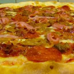 Rays Famous Pizza | 2302 Union Blvd, Allentown, PA 18109, USA | Phone: (610) 974-8786