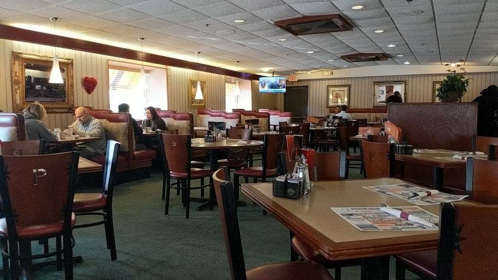 Princetonian Diner | 3509 US-1, Princeton, NJ 08540, USA | Phone: (609) 452-2271