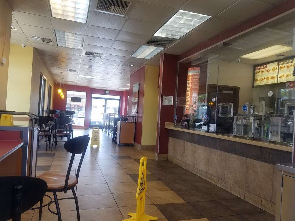 Jack in the Box | 1000 W Rosecrans Ave, Gardena, CA 90247, USA | Phone: (310) 538-3149